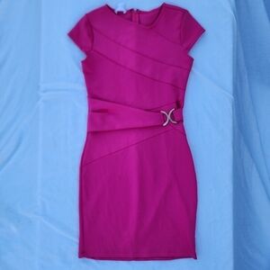 Venus Fuchsia Stretch Bodycon Mini Sleeve dress with gold buckle Size Small